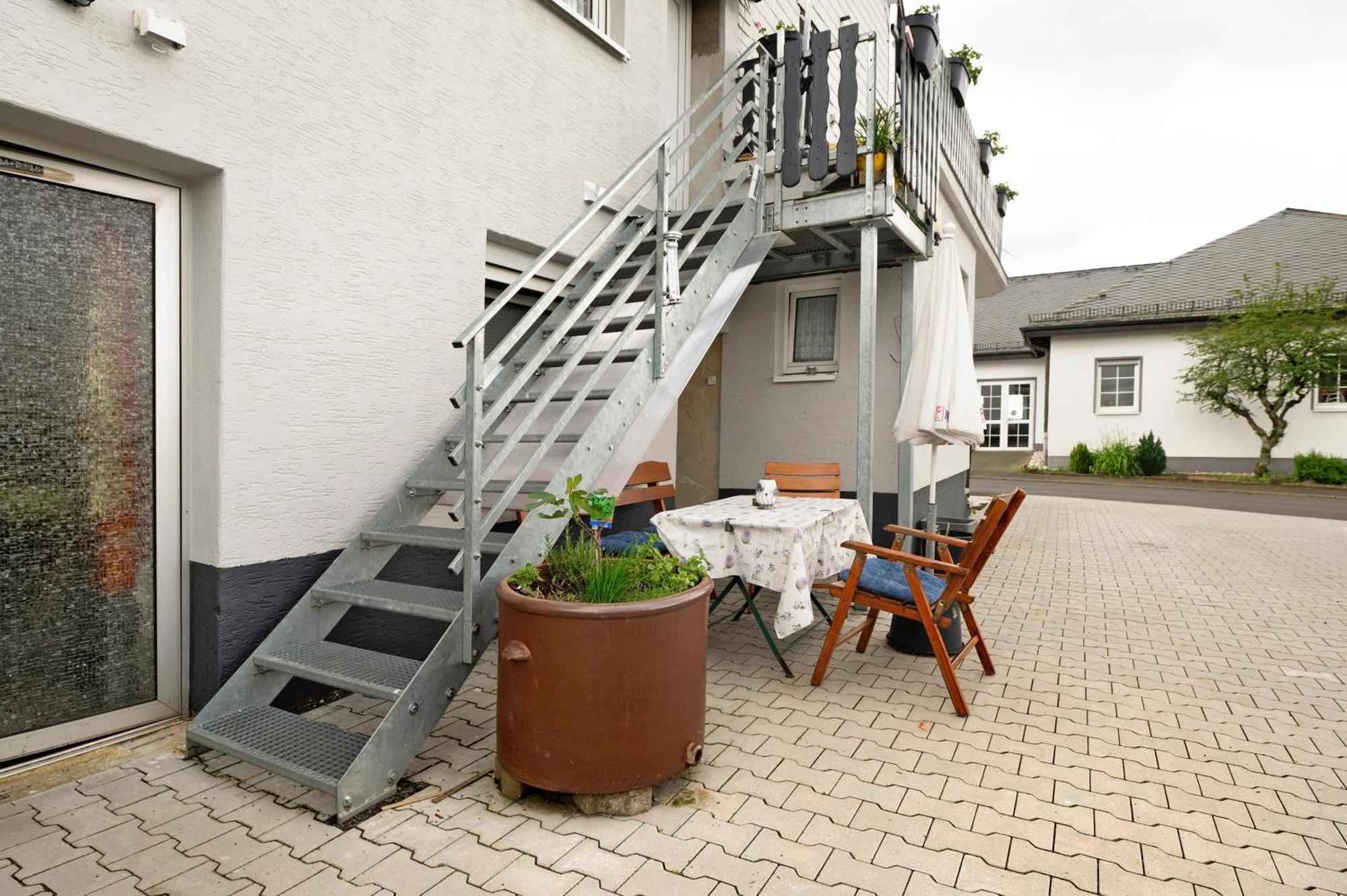 Picco 1 Apartment Beuren  Bagian luar foto